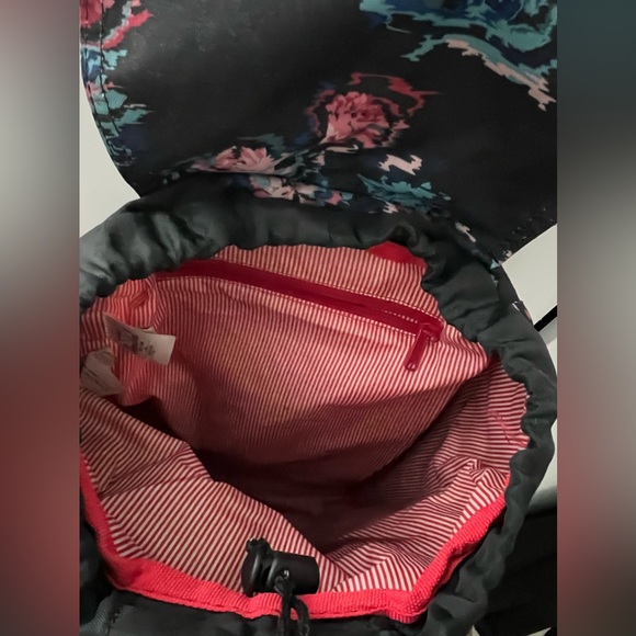 Herschel Backpack - Picture 5 of 6